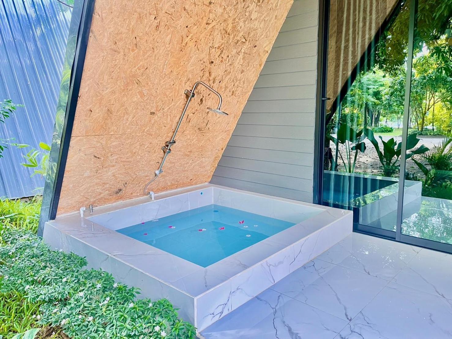 Manta Resort Ban Khao Tok Exterior photo
