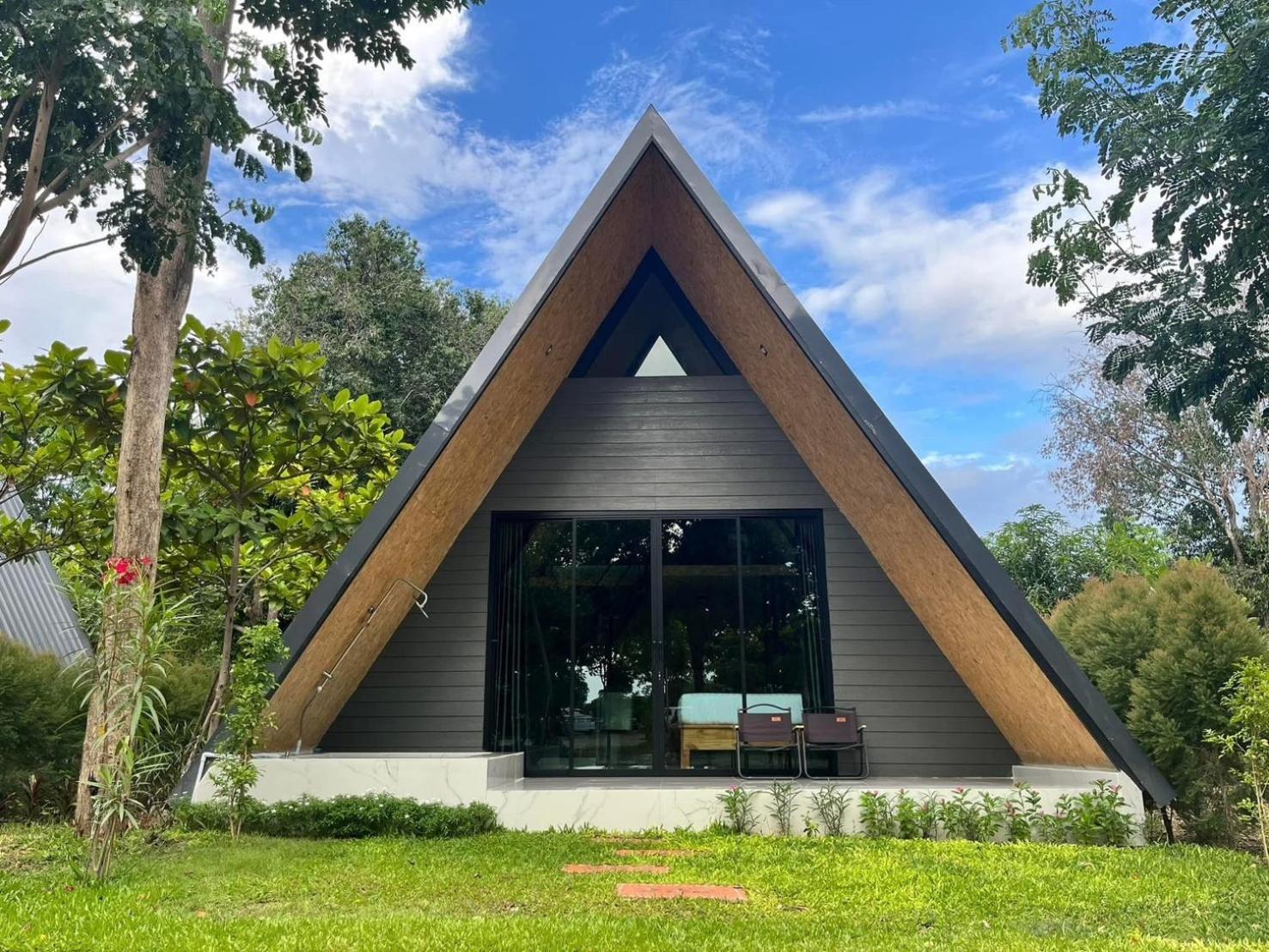 Manta Resort Ban Khao Tok Exterior photo