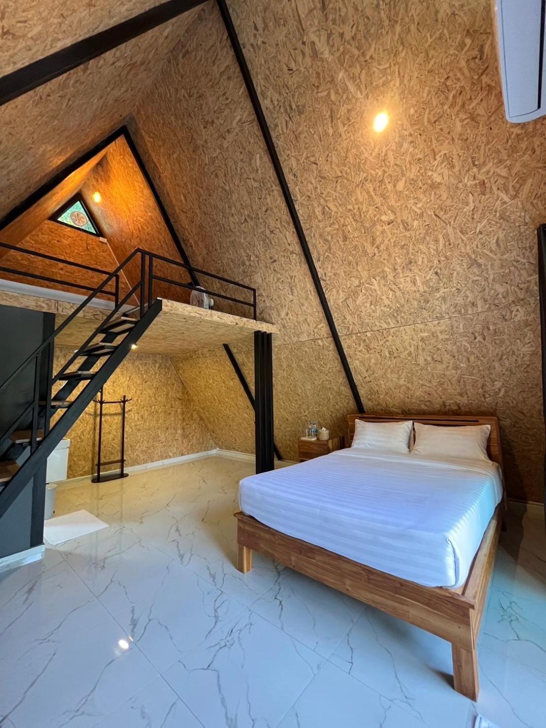 Manta Resort Ban Khao Tok Exterior photo