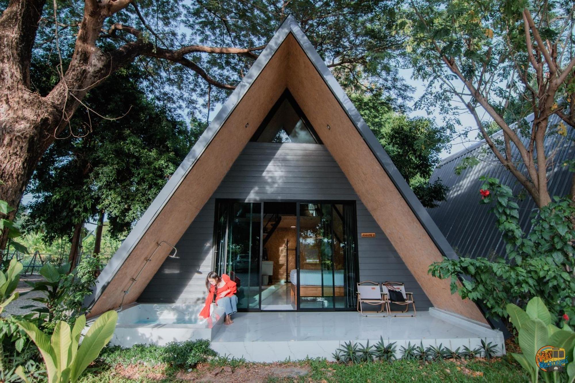 Manta Resort Ban Khao Tok Exterior photo